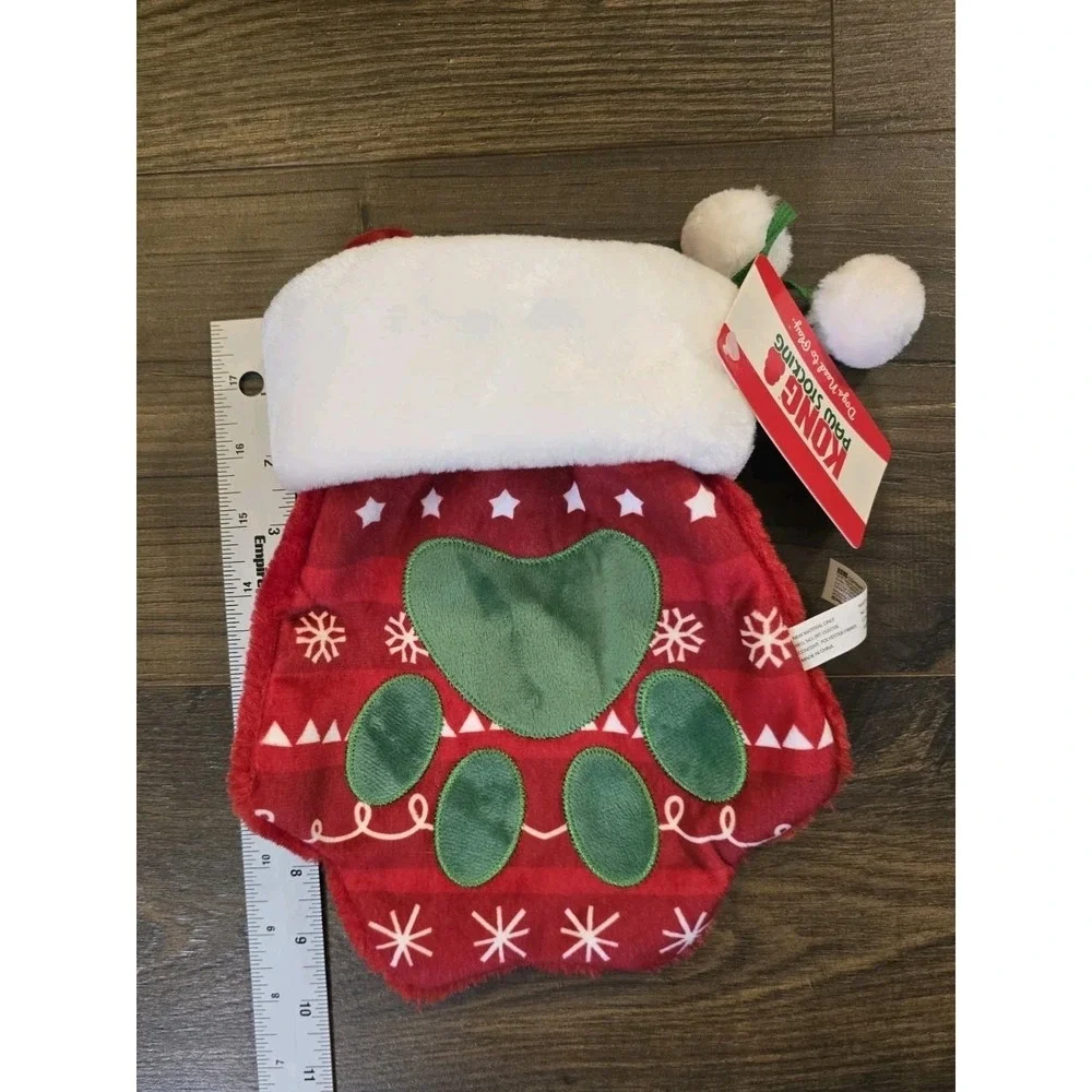 Kong paw christmas